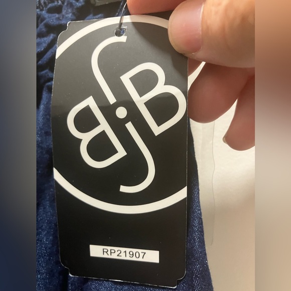 Boom Boom Dark Wash Denim Halter Romper.  New with tags.  Size-M - Picture 5 of 7